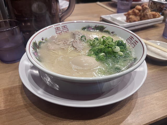 とんこつラーメン網野家